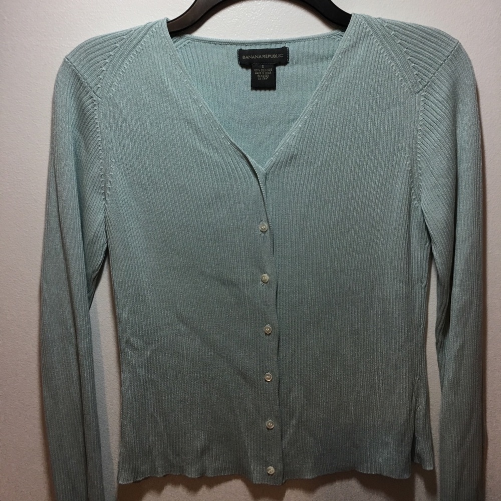 Banana republic women’s sweater